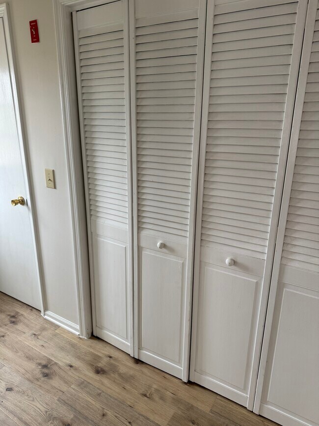 Foto del edificio - 53 Edgemont Ave