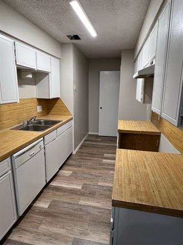 Foto del edificio - 3825 Kellye Ct