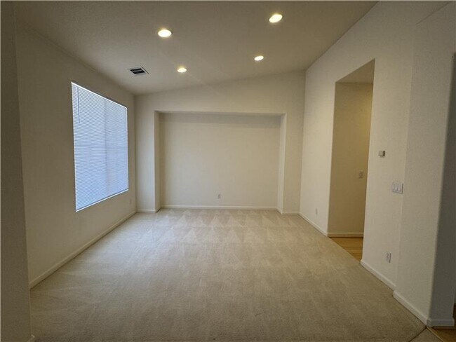 Building Photo - 4641 Palomino Way