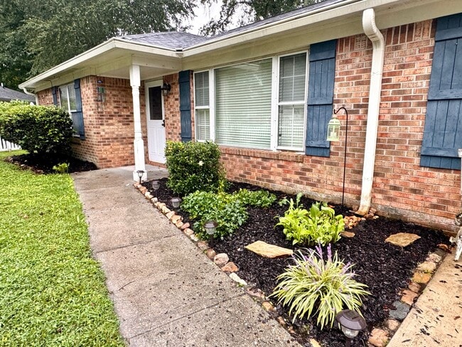Foto del edificio - Modern Comfort & Convenience – 4BR/2.5BA i...