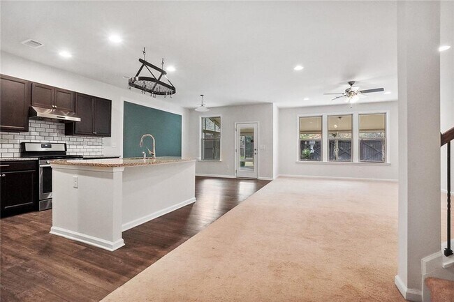 Foto del edificio - 2598 Knox Creek Rd