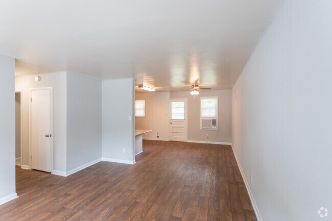Foto del interior - Poplar Village