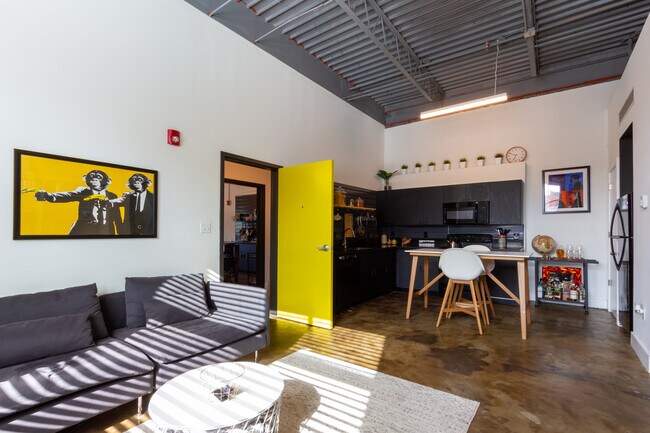 Building Photo - 676 Marshall Ave