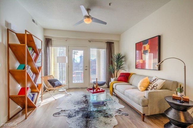 Foto del edificio - 3808 S W Temple