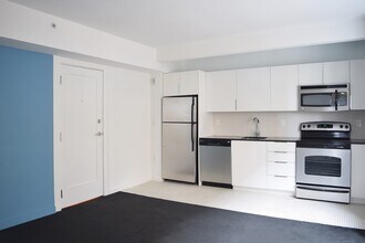 Interior Photo - Park Central