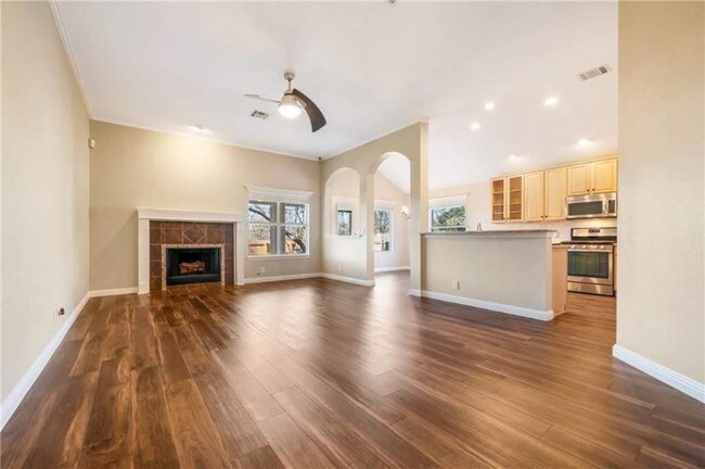 Foto del edificio - 2617 Goldfinch Dr