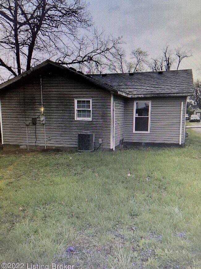Foto del edificio - 803 Bartley Ave