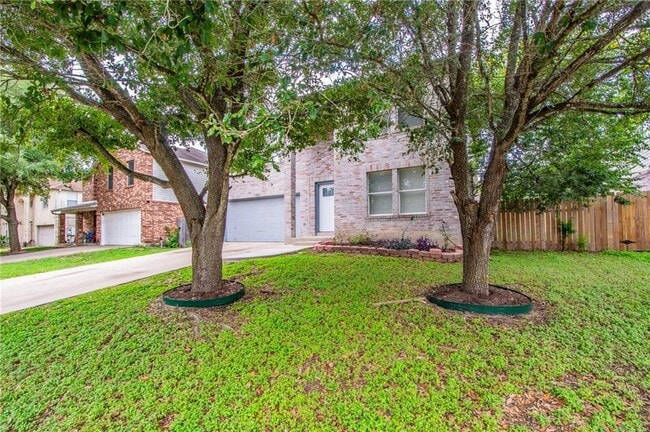 Building Photo - 17928 Narsitin Ln