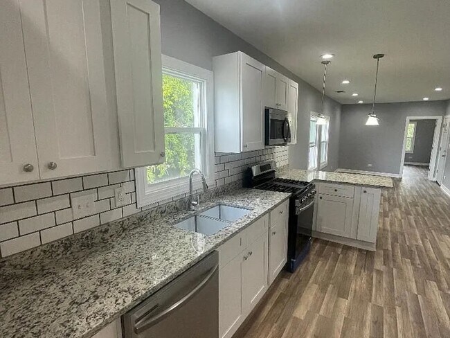 Foto del edificio - 3021 138th Pl