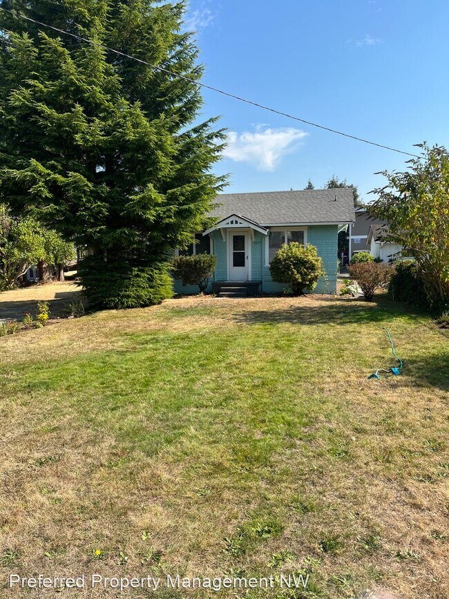 Building Photo - 1 br, 1 bath House - 6215 Commercial Ave