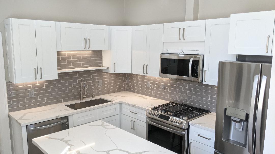Foto principal - 2379 Bryant St