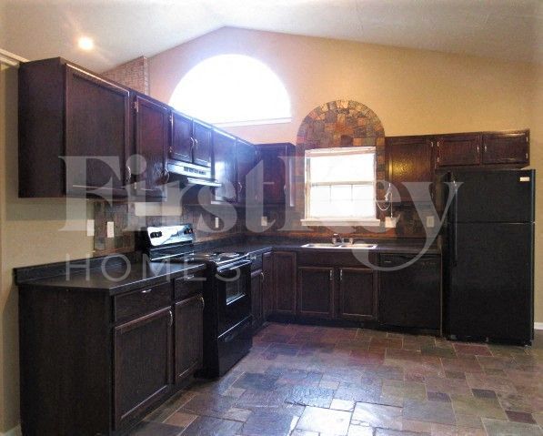 Foto del edificio - 5139 Seerley Creek Rd