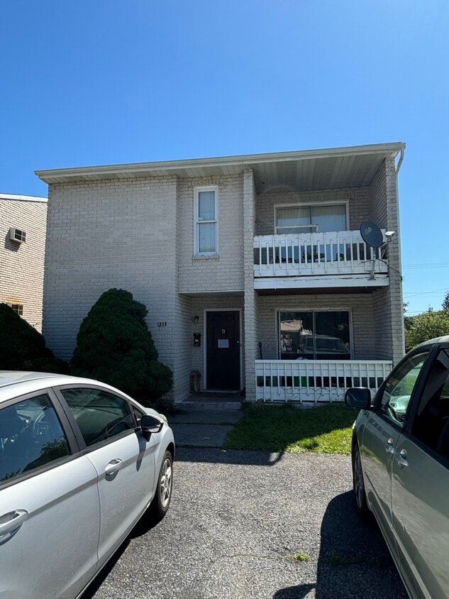Primary Photo - 1339 S Howard St