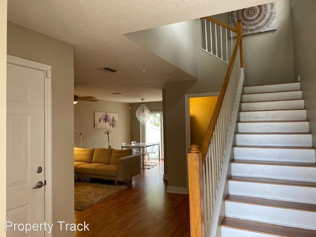 Building Photo - 2 br, 2.5 bath House - 5630 Samter Ct