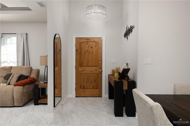 Foto del edificio - 2209 N Woody St