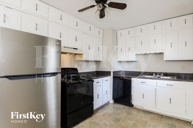 Foto del edificio - 5311 Virgil Rd