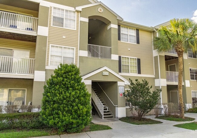 Building Photo - 4240 Summer Landing Dr