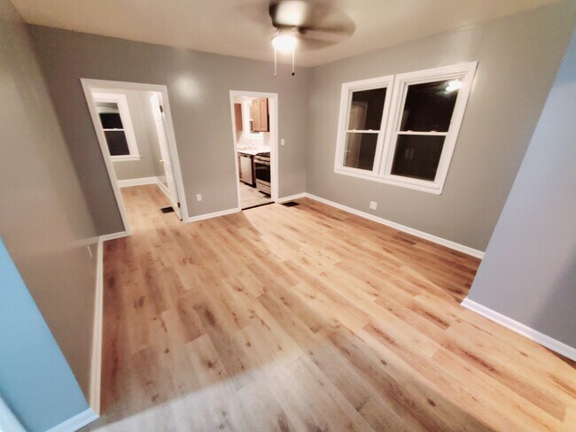 Foto del edificio - 3902 Taylor Ave