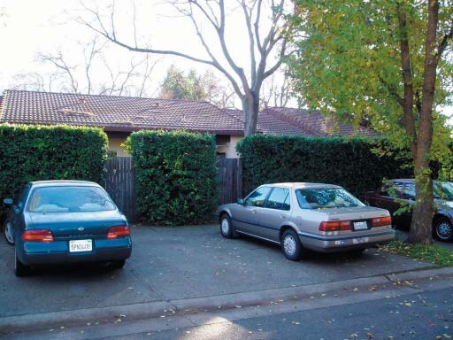 Building Photo - 2449 Elendil Ln