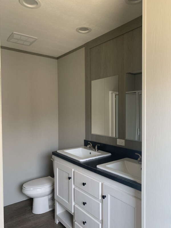 Foto del edificio - 23101 Green Oaks St