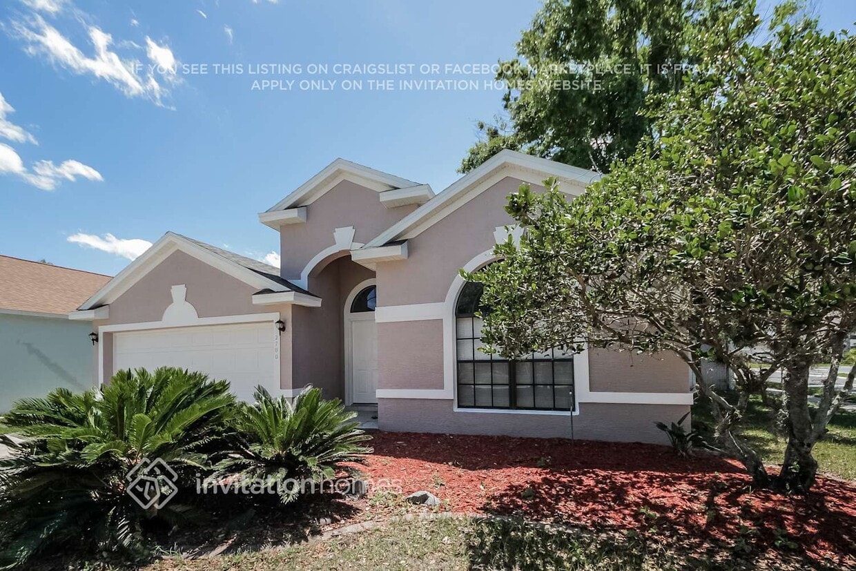 Primary Photo - 2700 Port Ct