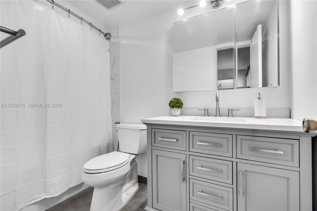 Foto del edificio - 341 W Park Dr