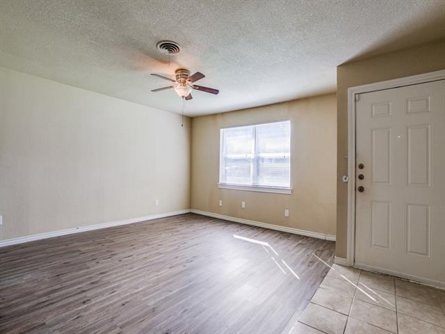 Building Photo - 3113 Caribbean Dr
