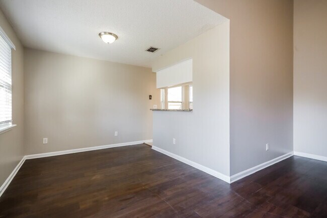 Building Photo - 2938 Seans Ct