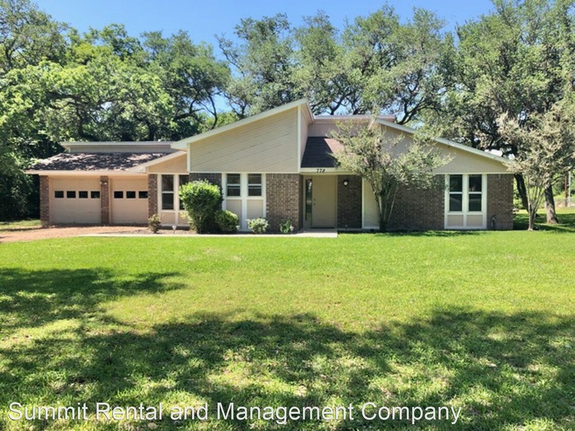 Primary Photo - 3 br, 2 bath House - 778 Live Oak