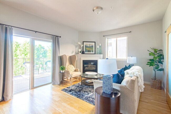 Foto del edificio - 2B/2B Luxury Louisville Condo with Mountai...