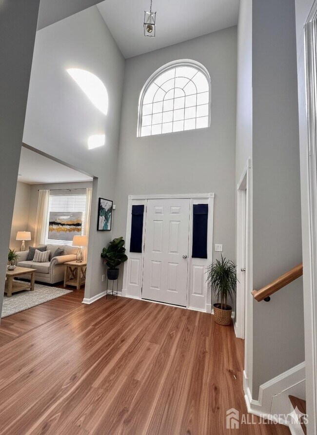 Building Photo - 4 Cobblers Cir