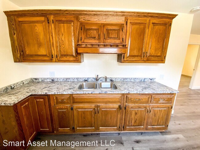 Foto del edificio - 2690 S 10th St