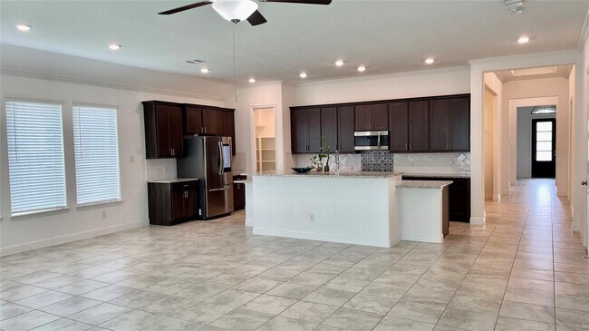 Foto del edificio - 3214 Skylark Valley Trace