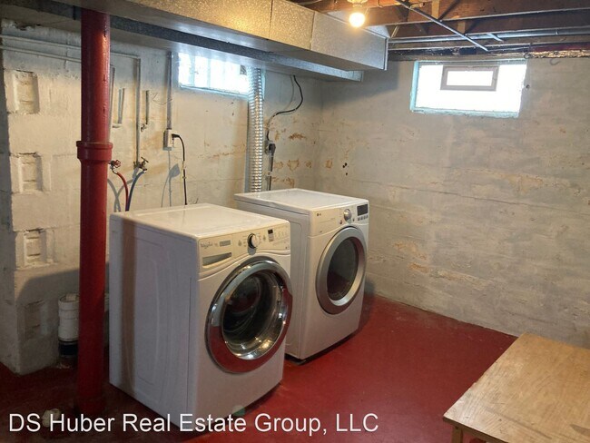 Building Photo - 3 br, 1.5 bath House - 1510 Park Ave