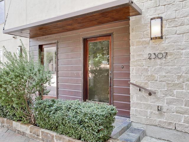 Foto principal - 2307 Clark St