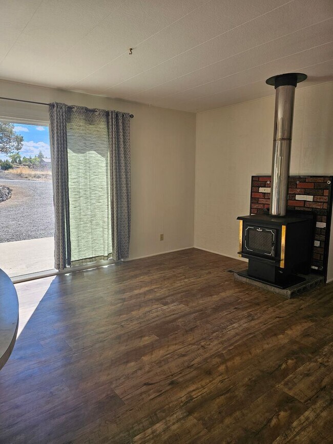 Foto del edificio - 3 BONUS ROOMS for Office, Art and Play roo...