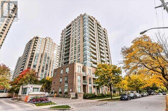 Building Photo - 28 Olive Ave