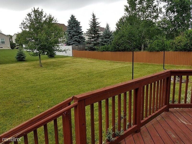 Primary Photo - 4 br, 3.5 bath House - 405 Whitetail Ridge