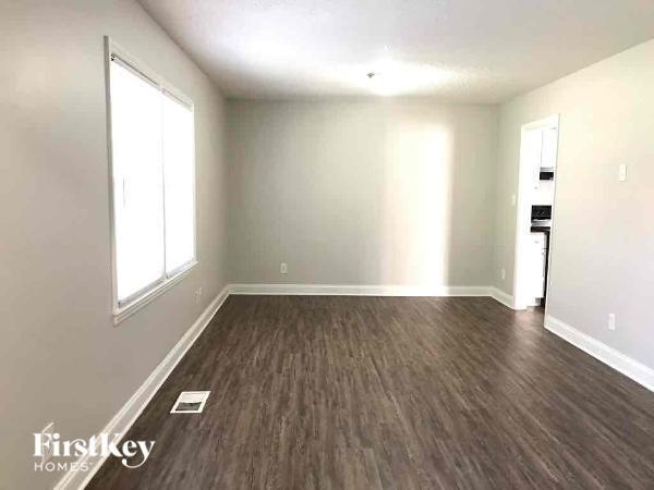Foto del edificio - 3224 Valley Grove Rd