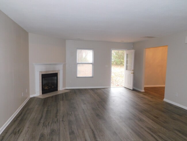 Photo - 3131 Decapolis Dr House