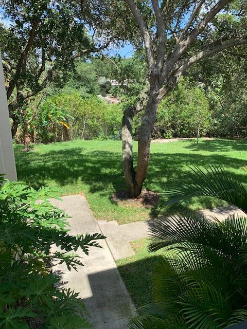 Foto principal - 644 NW 13th St