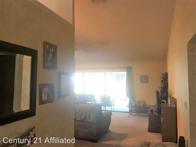 Building Photo - 3 br, 2 bath House - 1716 Fruitridge St.