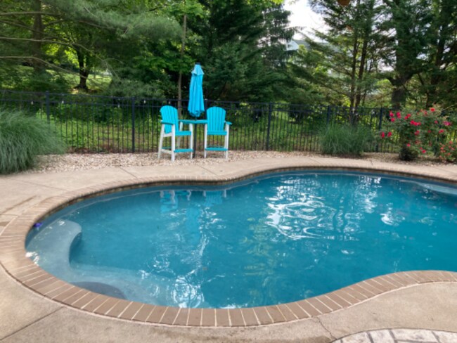 Foto del edificio - 120 Tyler Dr