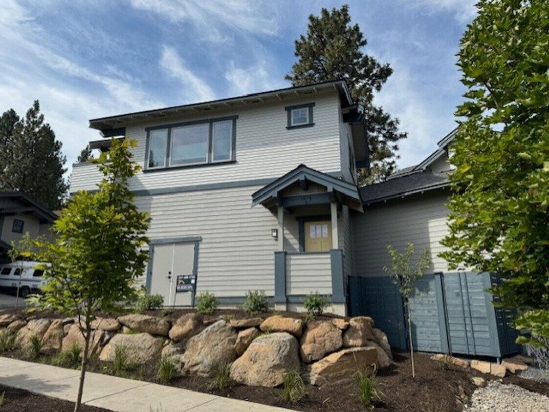 Foto principal - Brand New High Quality ADU in NW Crossing