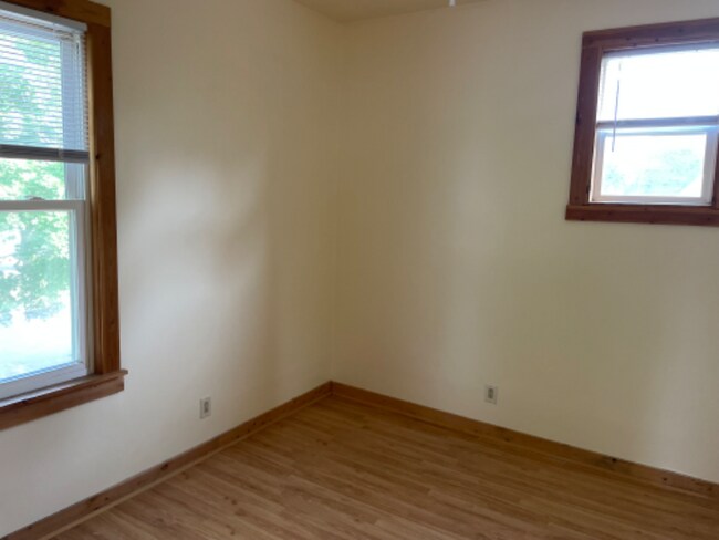 Building Photo - 2906 Ezekiel Ave