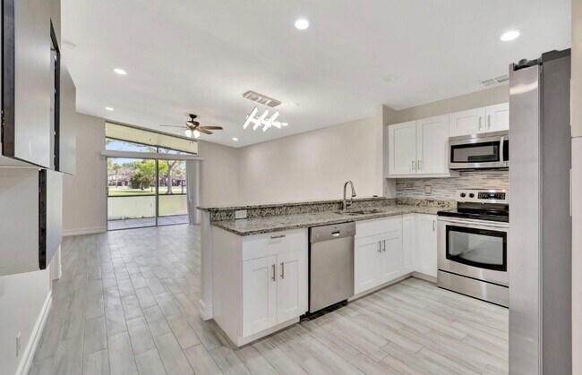 Foto del edificio - 11555 Orange Blossom Ln