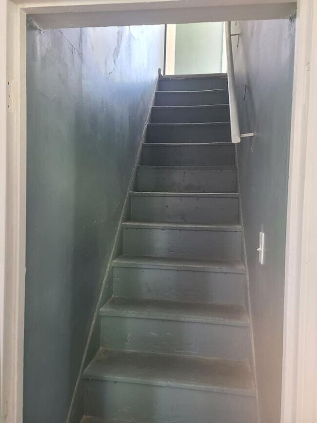 Foto del edificio - Large 5 bed home