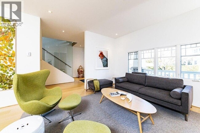 Photo du bâtiment - 1641 Collingwood St