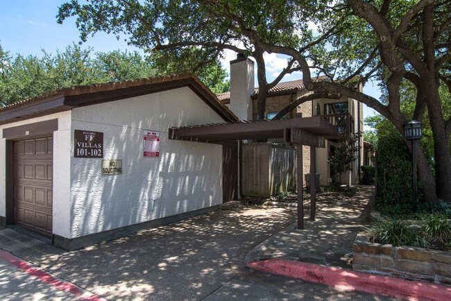 Building Photo - 18040 Midway Rd
