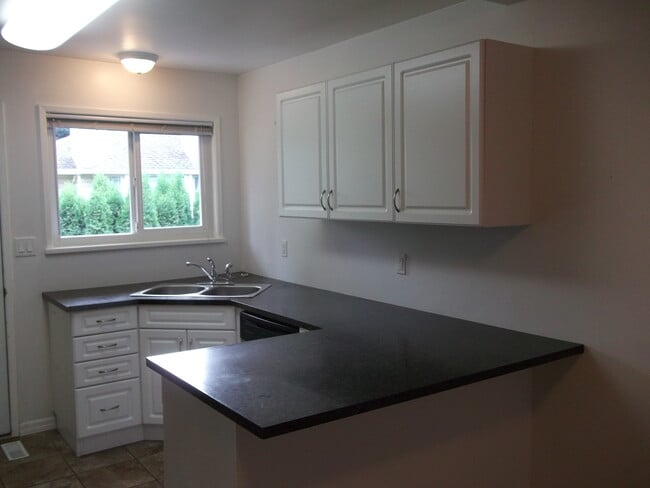 Building Photo - 11826 Laity St